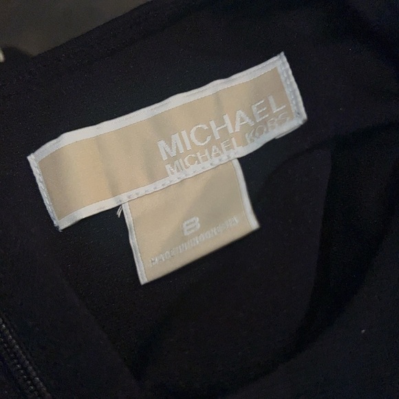 Michael Kors Black Stretch Black Dress Silver Chain and Button Accent Size 8 NWT - Picture 4 of 8